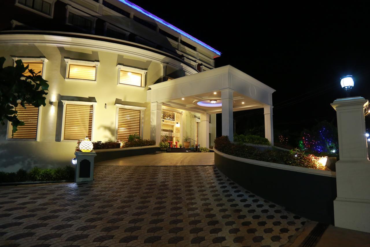 Hotel Bonanza Alappuzha Exterior photo